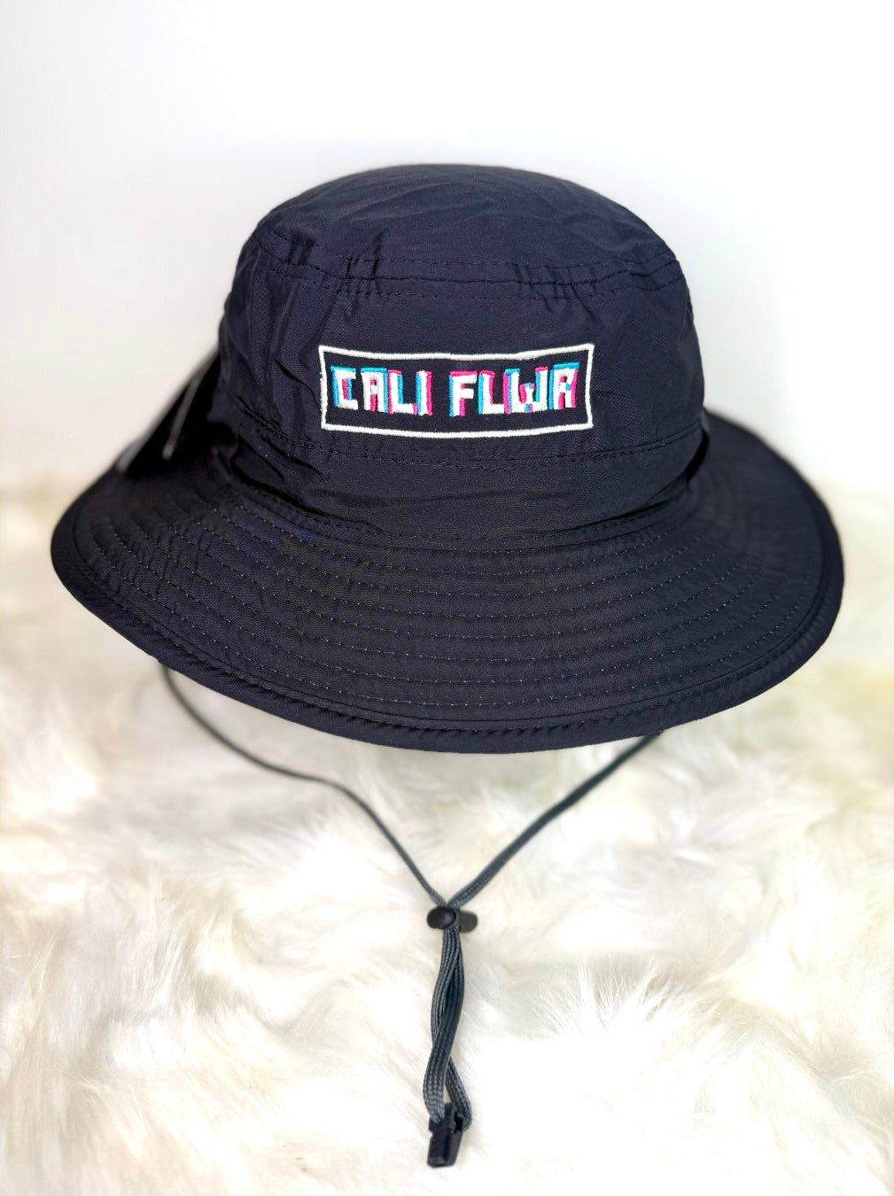 CALI FLWR Bucket Hat